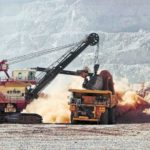 Doce grandes mineras cierran 2017 en rojo, pero industria logra ganancias por US$2.460 mills.